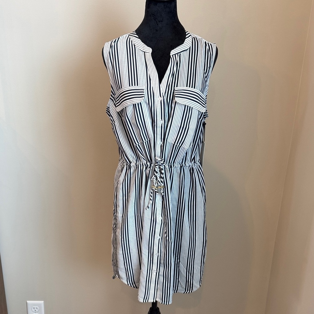 Black and White Striped Sleeveless Button Up Dress sz L